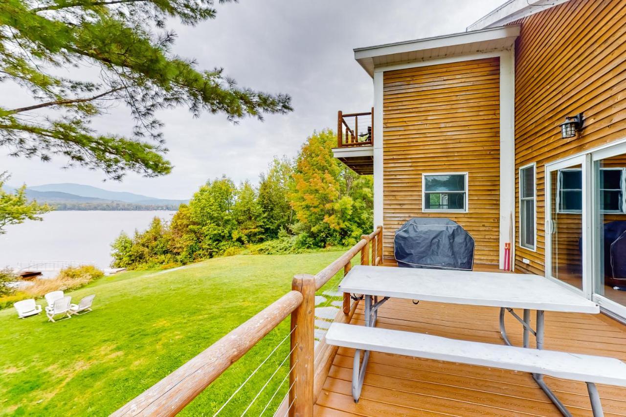 East Cove Villa Greenville Exteriör bild